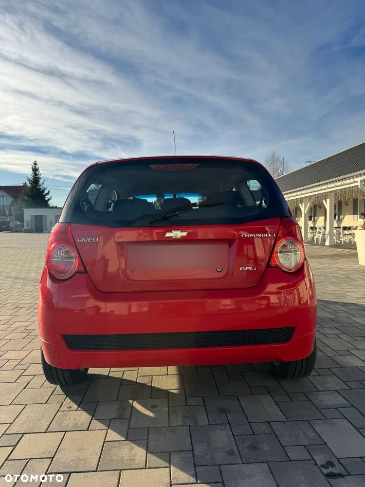 Chevrolet Aveo 1.2 16V Base - 3