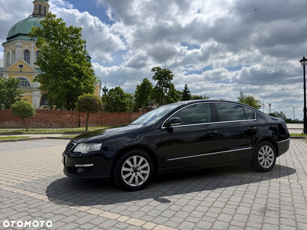 Volkswagen Passat 1.8 TSI Comfortline - 2
