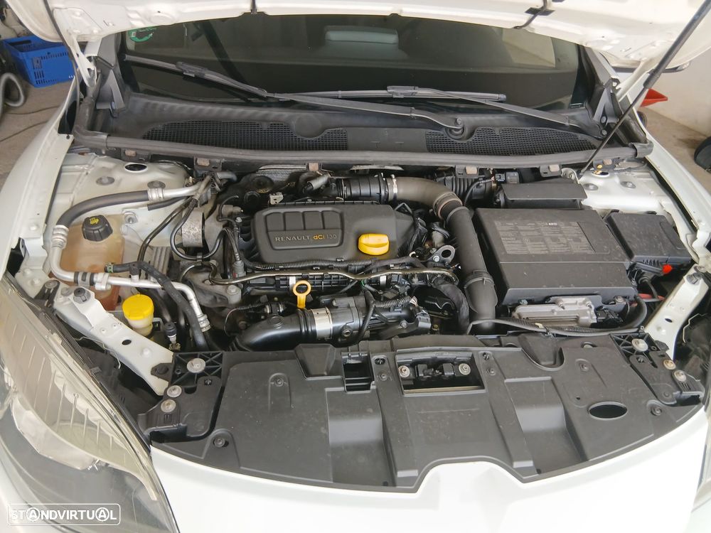 Renault Mégane Sport Tourer - 10