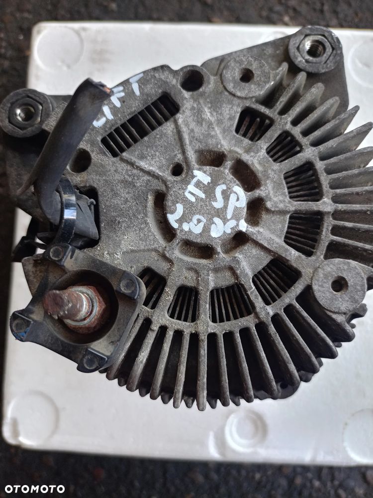 Alternator Renault Espace lV 2.0dci polift 2012r - 1
