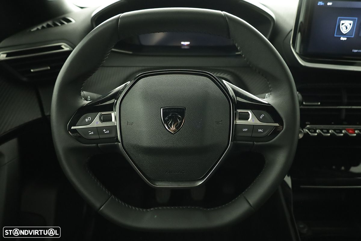 Peugeot 2008 1.2 PureTech Allure - 16
