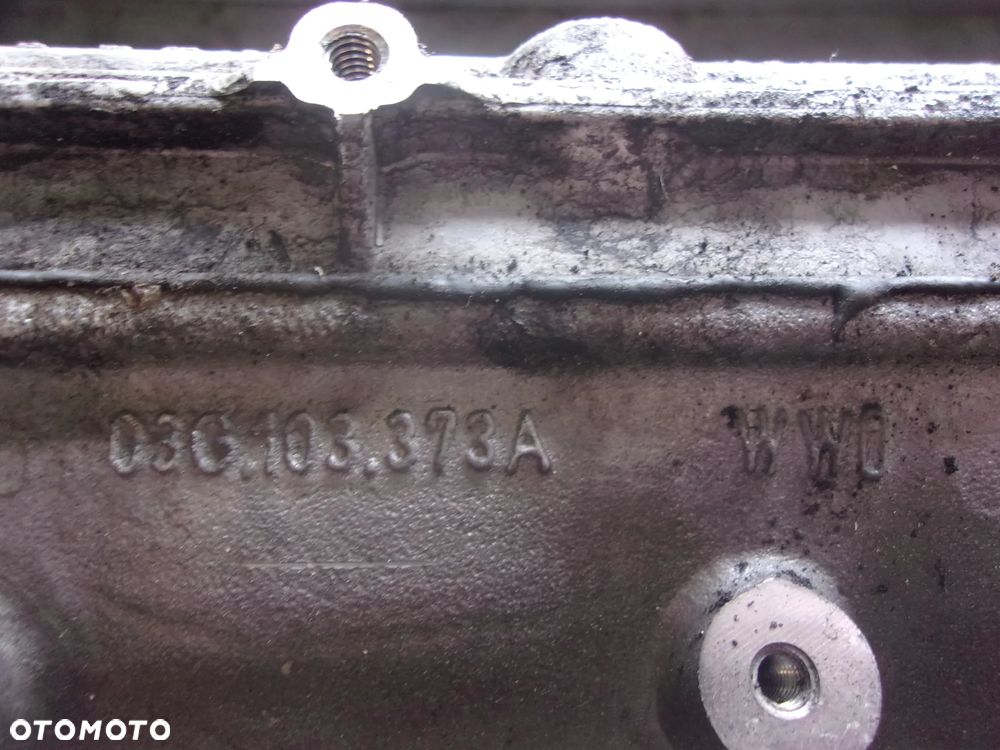 Głowica silnika 2.0 16V 03G103373A TOURAN VW - 3