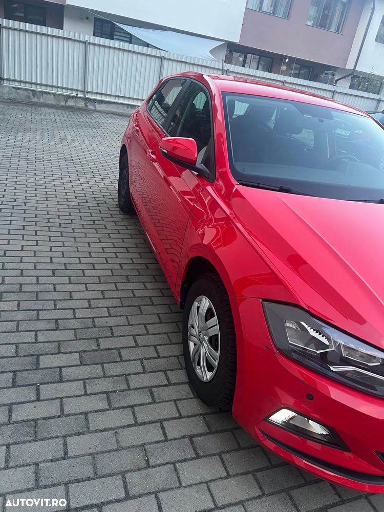 Volkswagen Polo 1.0 MPI Base - 2