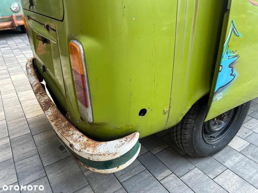 Volkswagen Transporter - 32