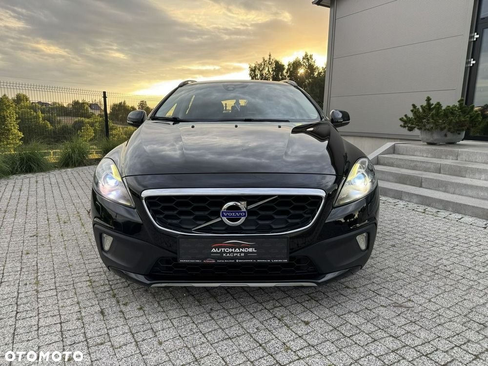 Volvo V40 Cross Country - 3