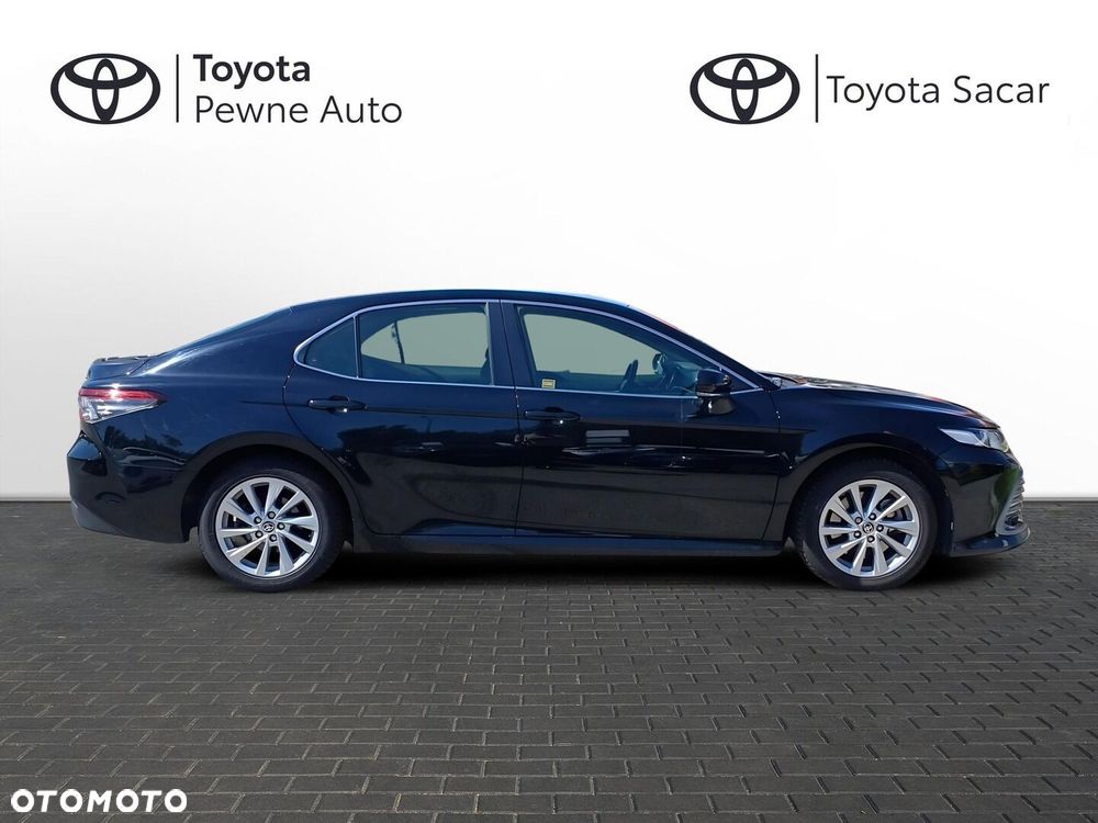 Toyota Camry 2.5 Hybrid Comfort CVT - 6