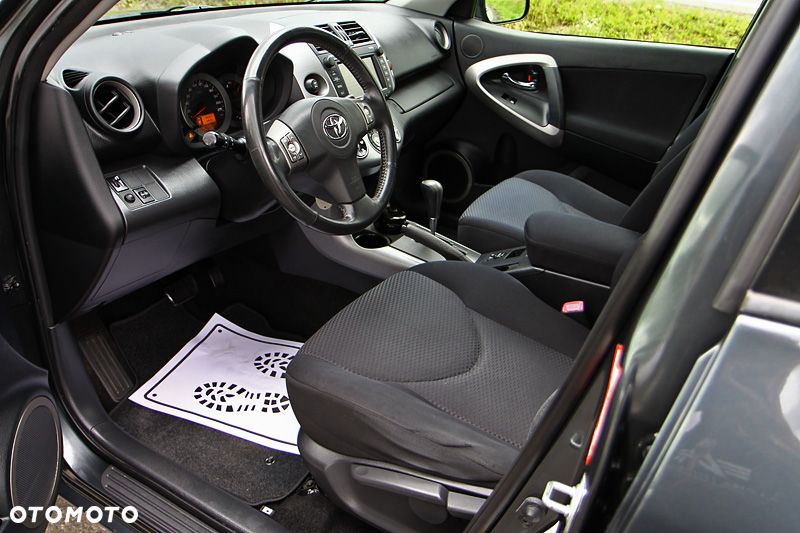 Toyota RAV4 2.0 4x4 Automatik - 7