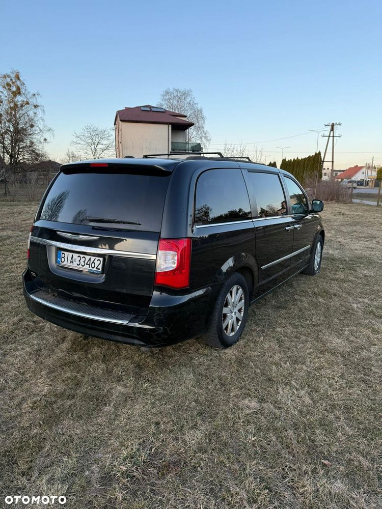 Chrysler Town & Country 3.6 Touring - 4