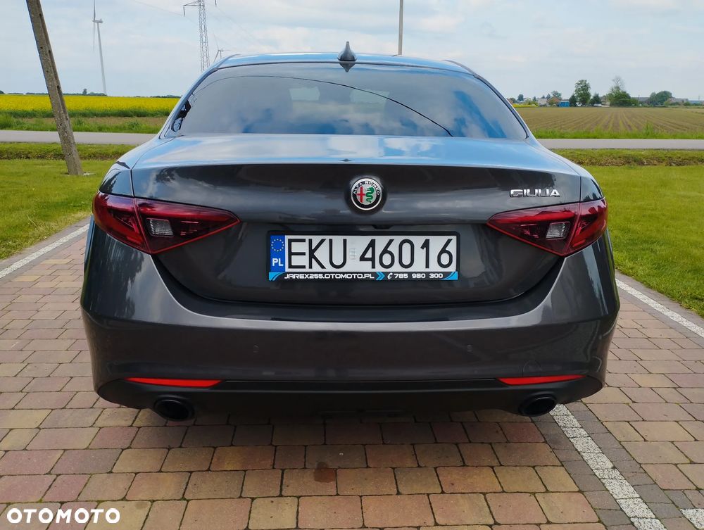Alfa Romeo Giulia 2.0 Turbo Sprint - 5