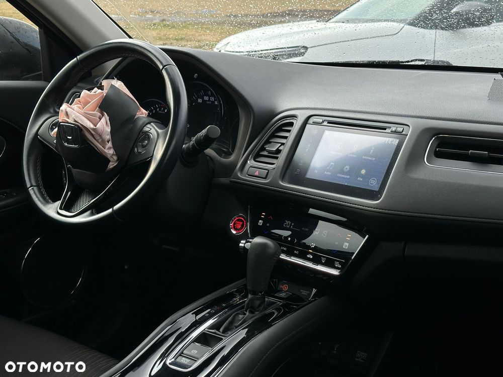 Honda HR-V - 25