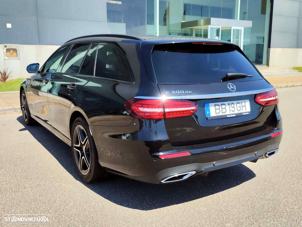 Mercedes-Benz E 300 de AMG Line - 12