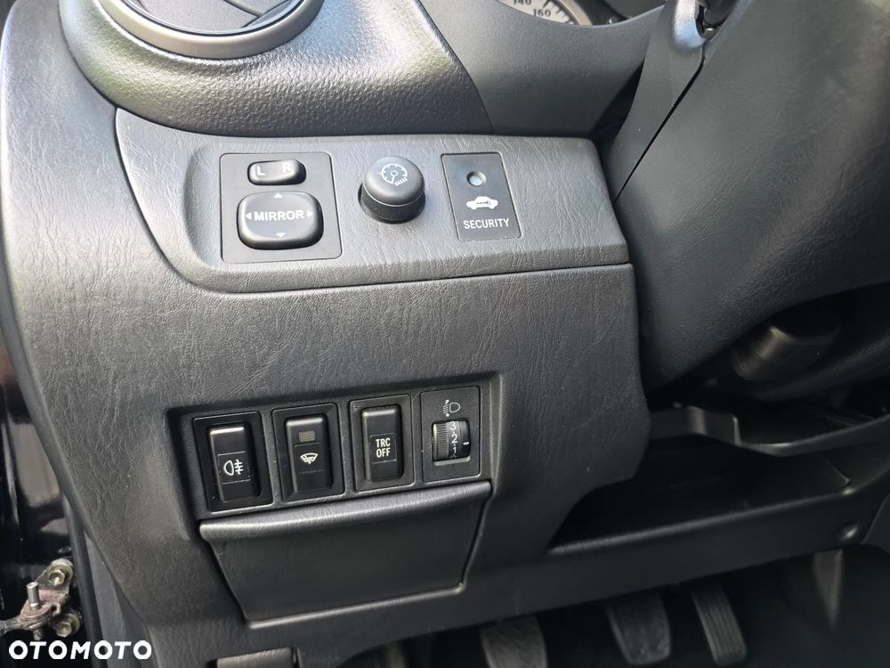 Toyota RAV4 4x4 Executive - 16