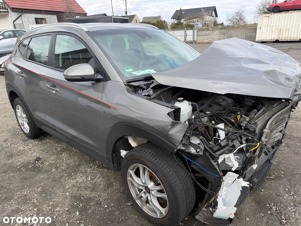 Hyundai Tucson 1.6 GDi 2WD Select - 19