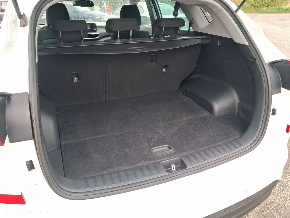 Hyundai Tucson 1.6 GDi Comfort 2WD - 24