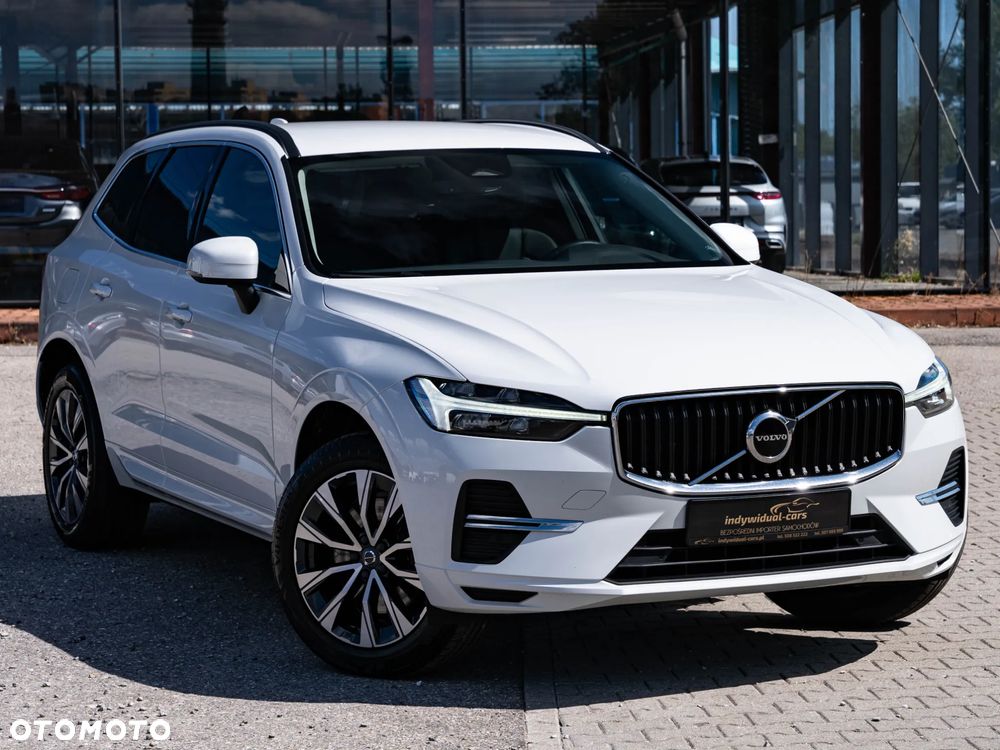 Volvo XC 60 B4 D Geartronic Momentum Pro - 3