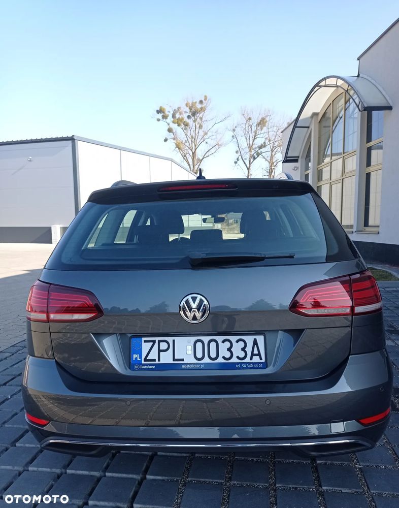 Volkswagen Golf - 12
