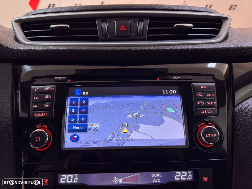 Nissan Qashqai 1.5 dCi N-Connecta - 21