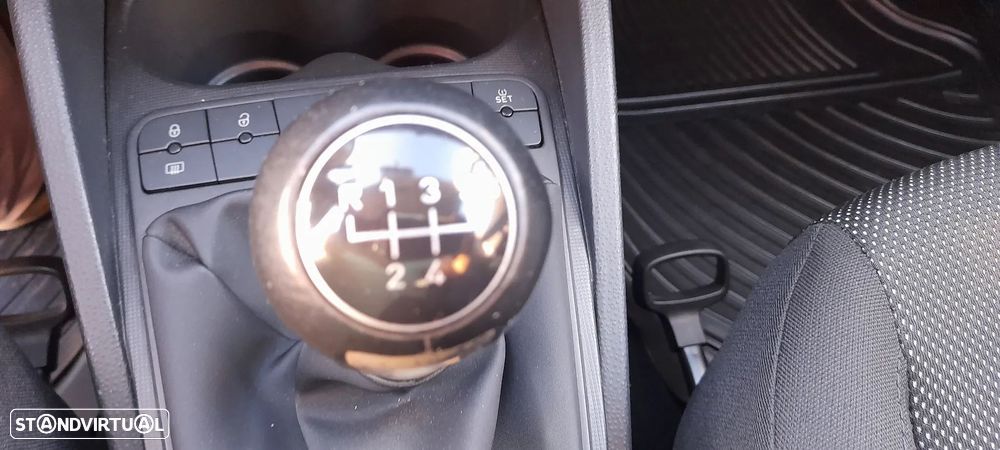 SEAT Ibiza 1.6 TDI 25 Anos DPF - 44