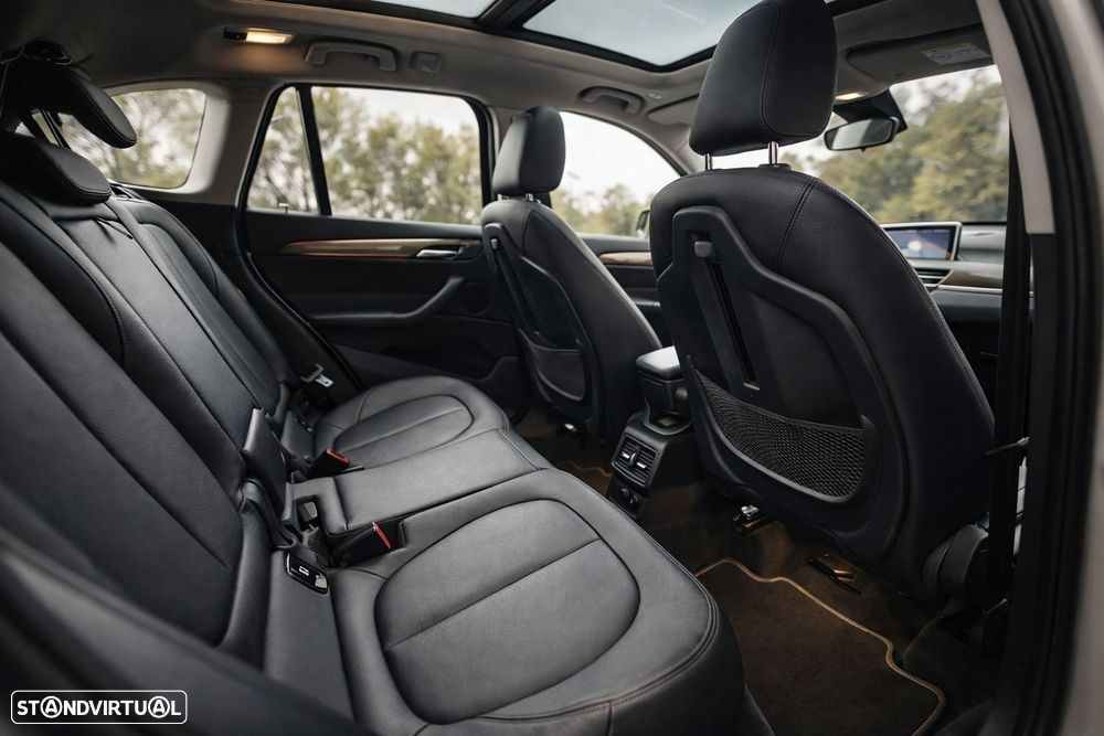 BMW X1 xDrive25d Aut. Sport Line - 30