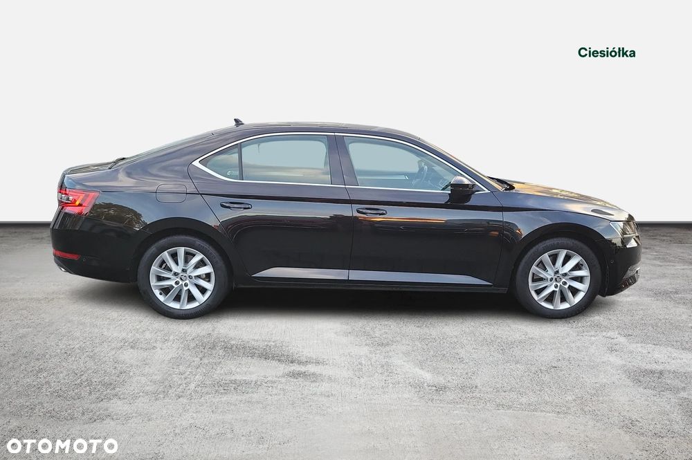 Skoda Superb 2.0 TSI 4x4 Ambition DSG - 4