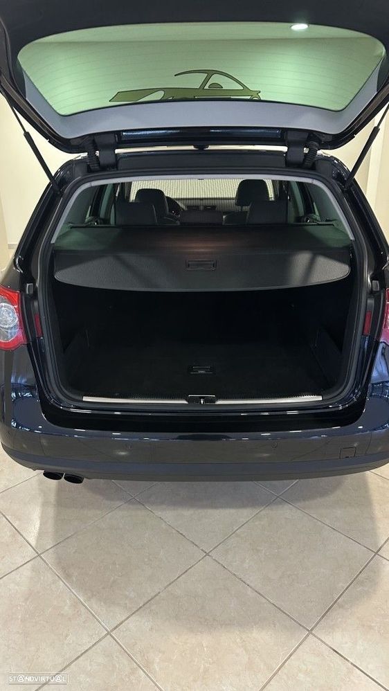 VW Passat Variant 2.0 TDi Highline DSG - 9