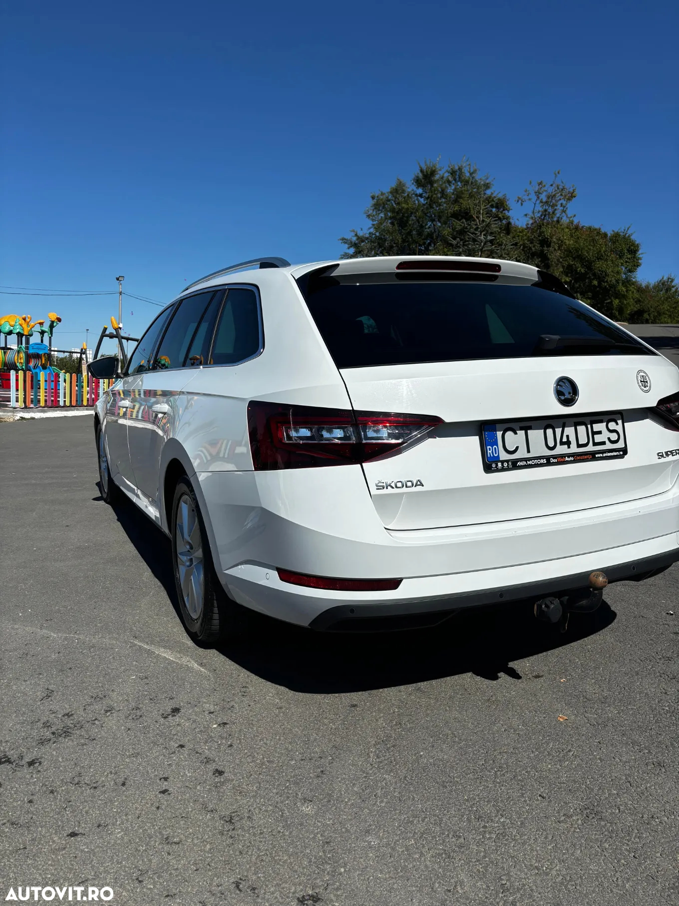 Skoda Superb 2.0 TDI Style - 4