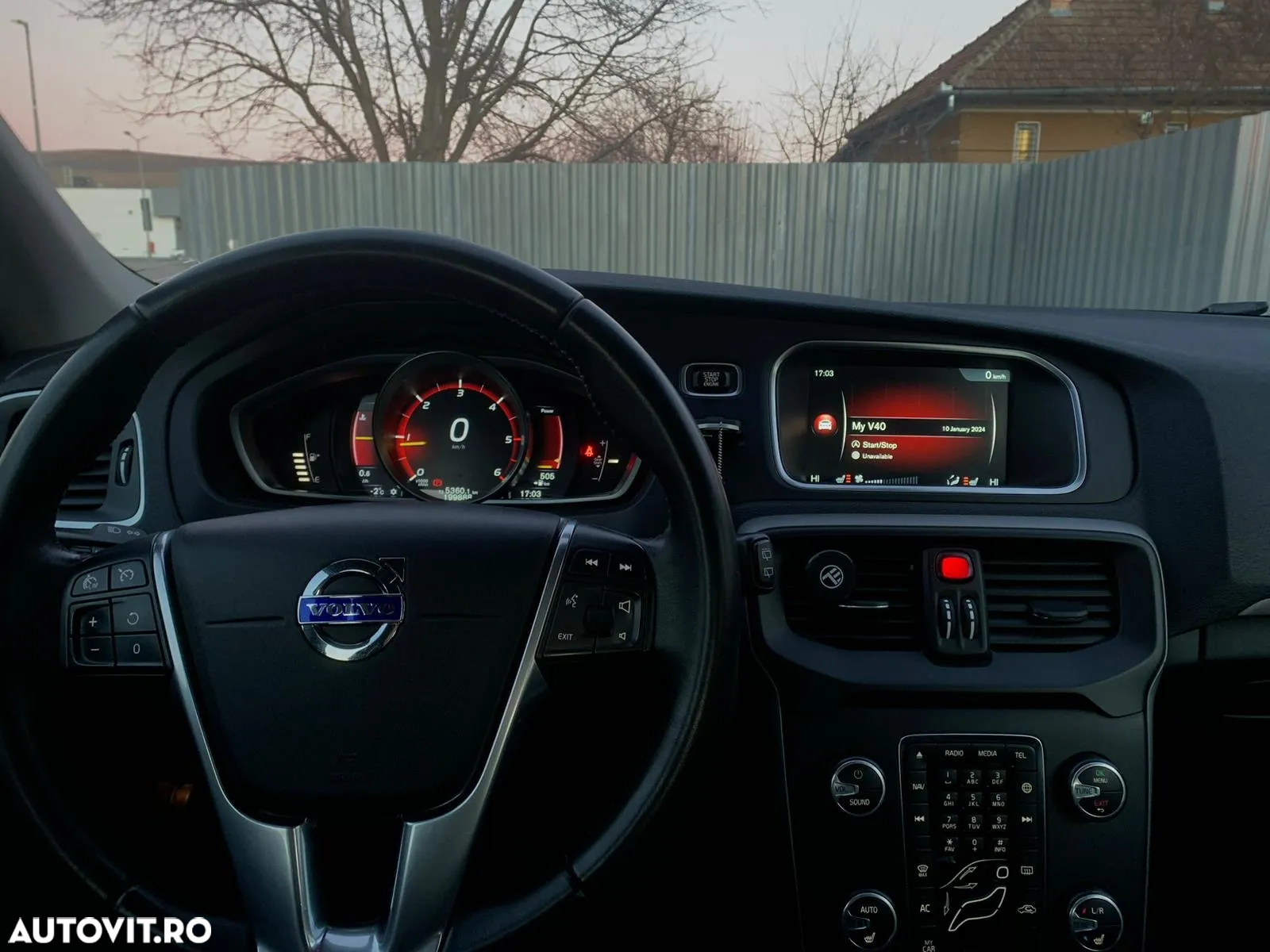 Volvo V40 Cross Country D2 - 4