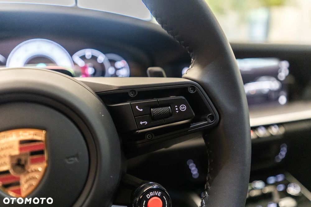 Porsche 911 Carrera S - 19