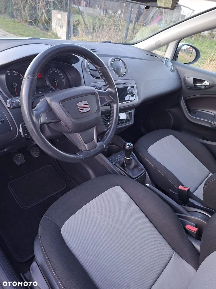 Seat Ibiza 1.4 16V Reference Salsa - 19