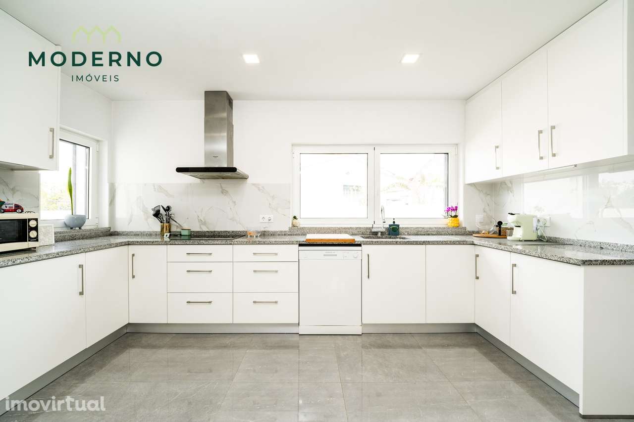 Moradia T3 Semi-Nova com 3 Suítes – Antões, Louriçal, Pombal - Grande imagem: 5/53