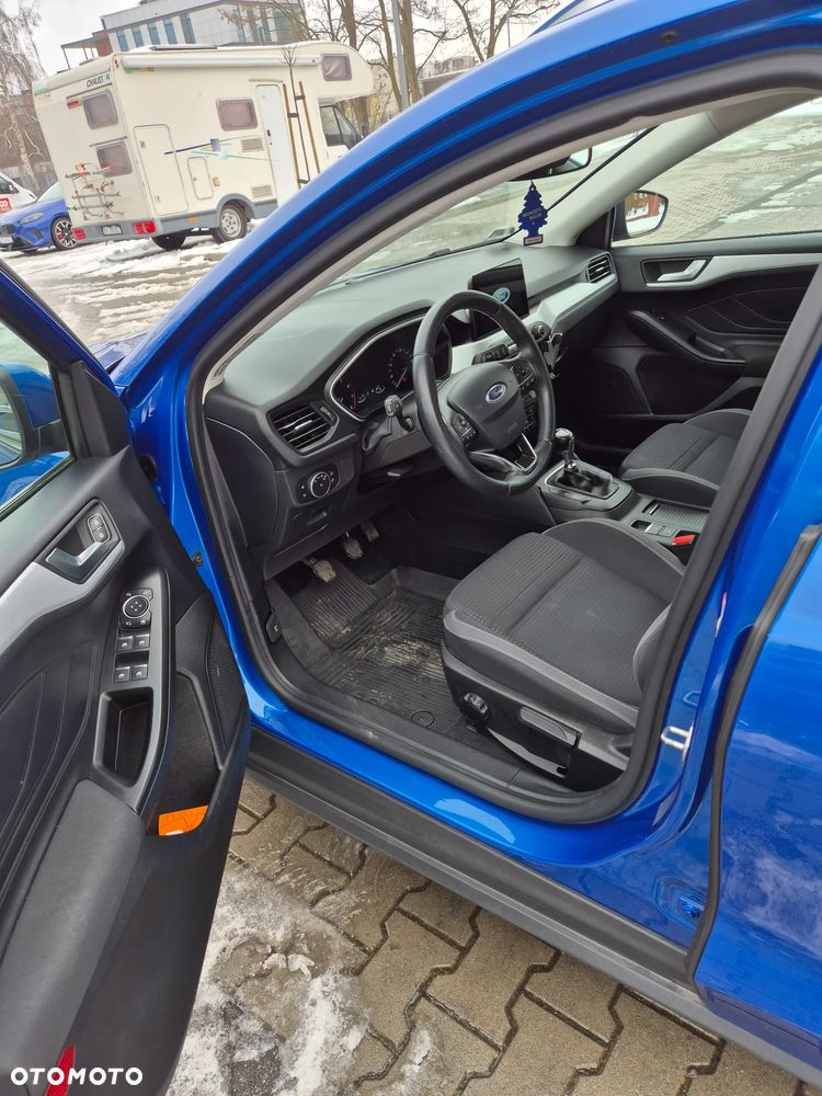 Ford Focus 1.5 EcoBoost Trend ASS - 8