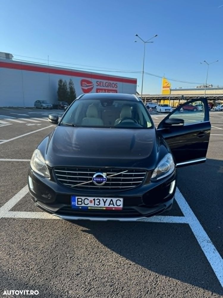 Volvo XC 60 D3 Geartronic Momentum - 1