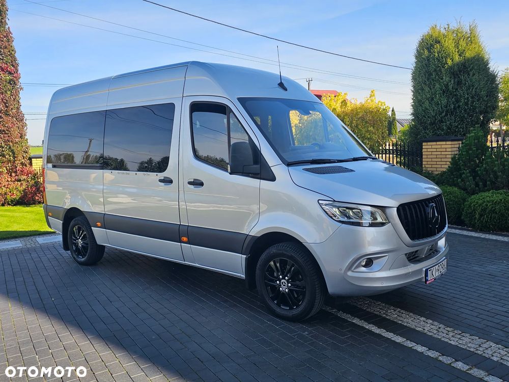 Mercedes-Benz Sprinter - 1
