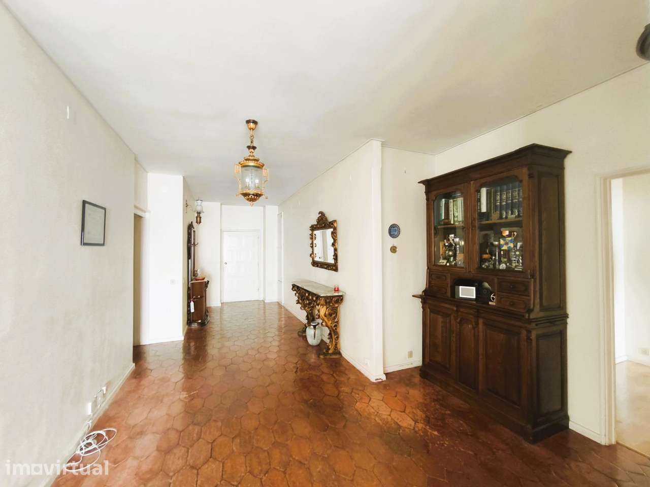 Apartamento T6 (primeira linha de mar) - Grande imagem: 4/26
