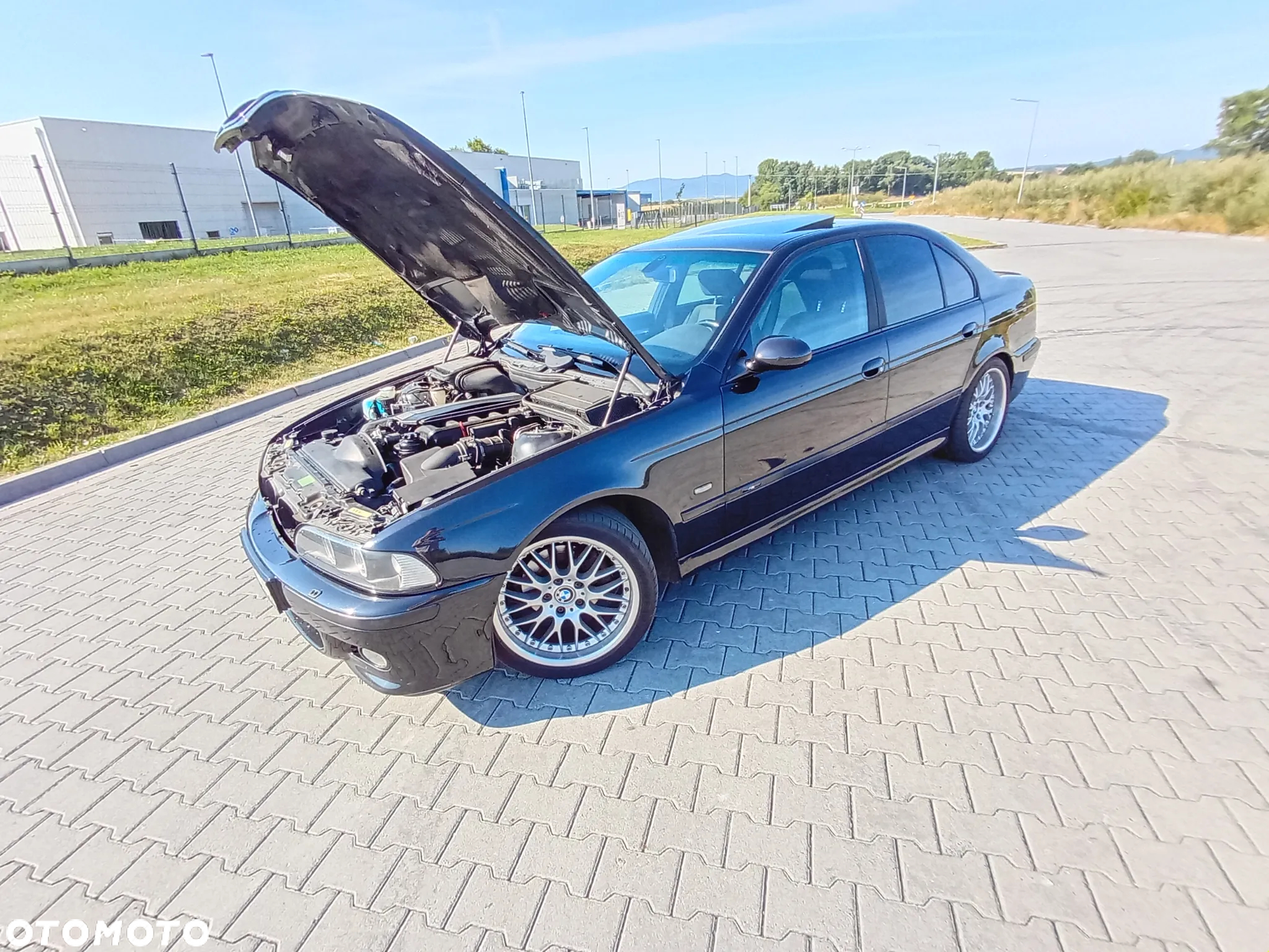 BMW Seria 5 528i - 6