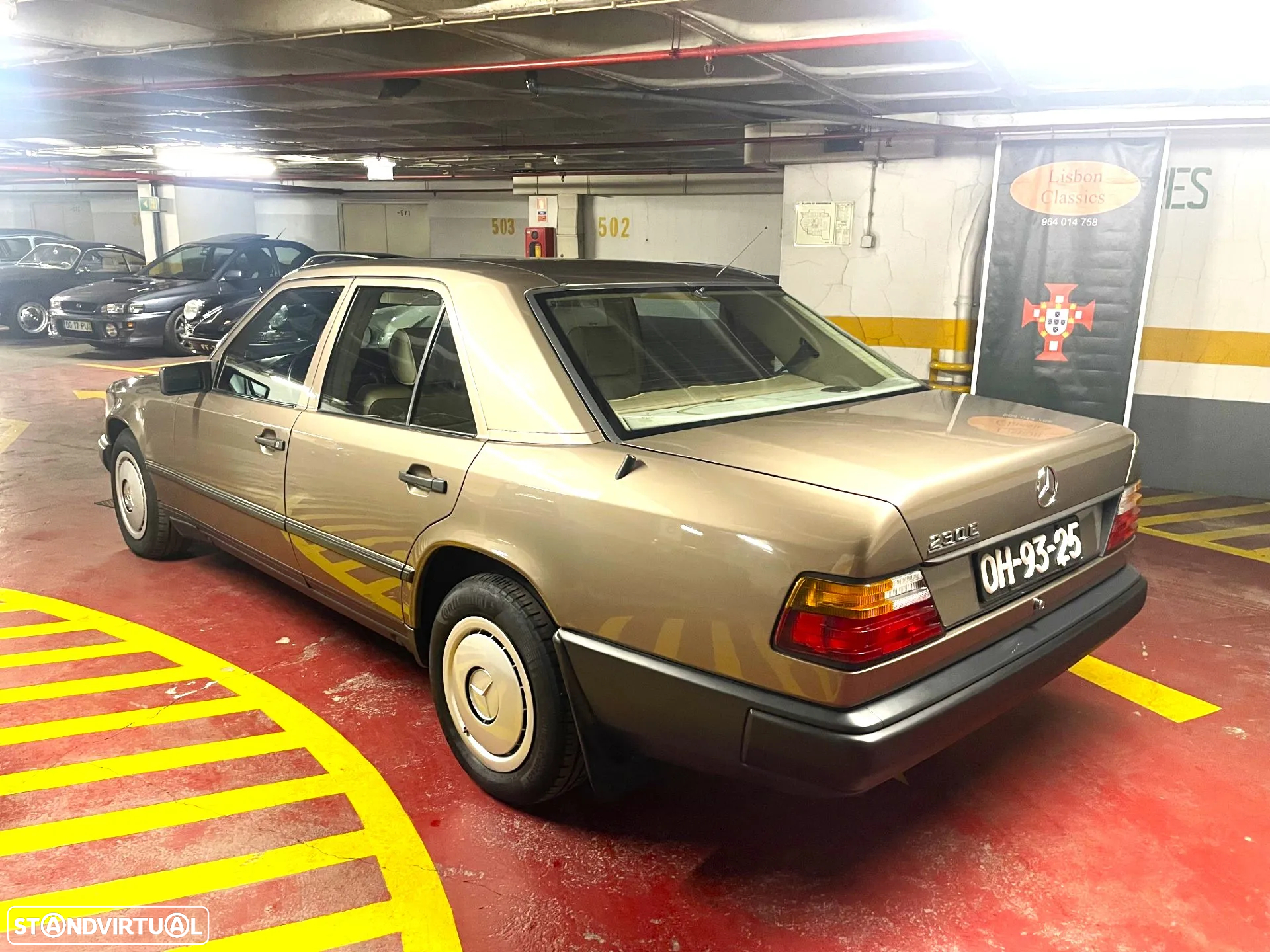 Mercedes-Benz 230 E - 5