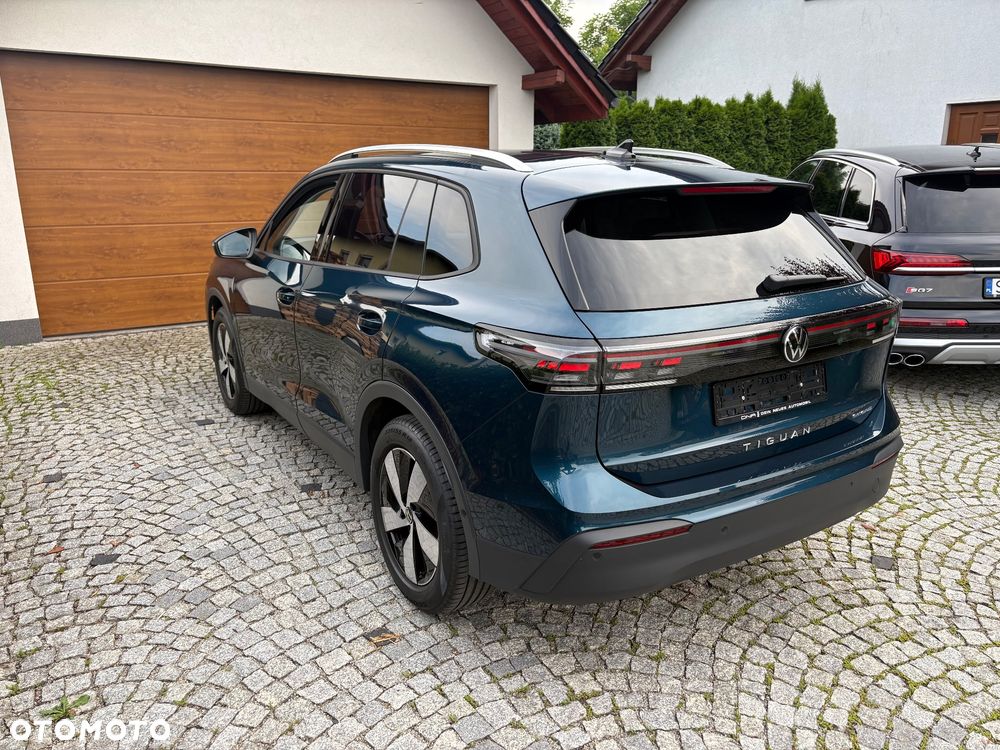 Volkswagen Tiguan 1.5 eTSI OPF DSG Life - 8