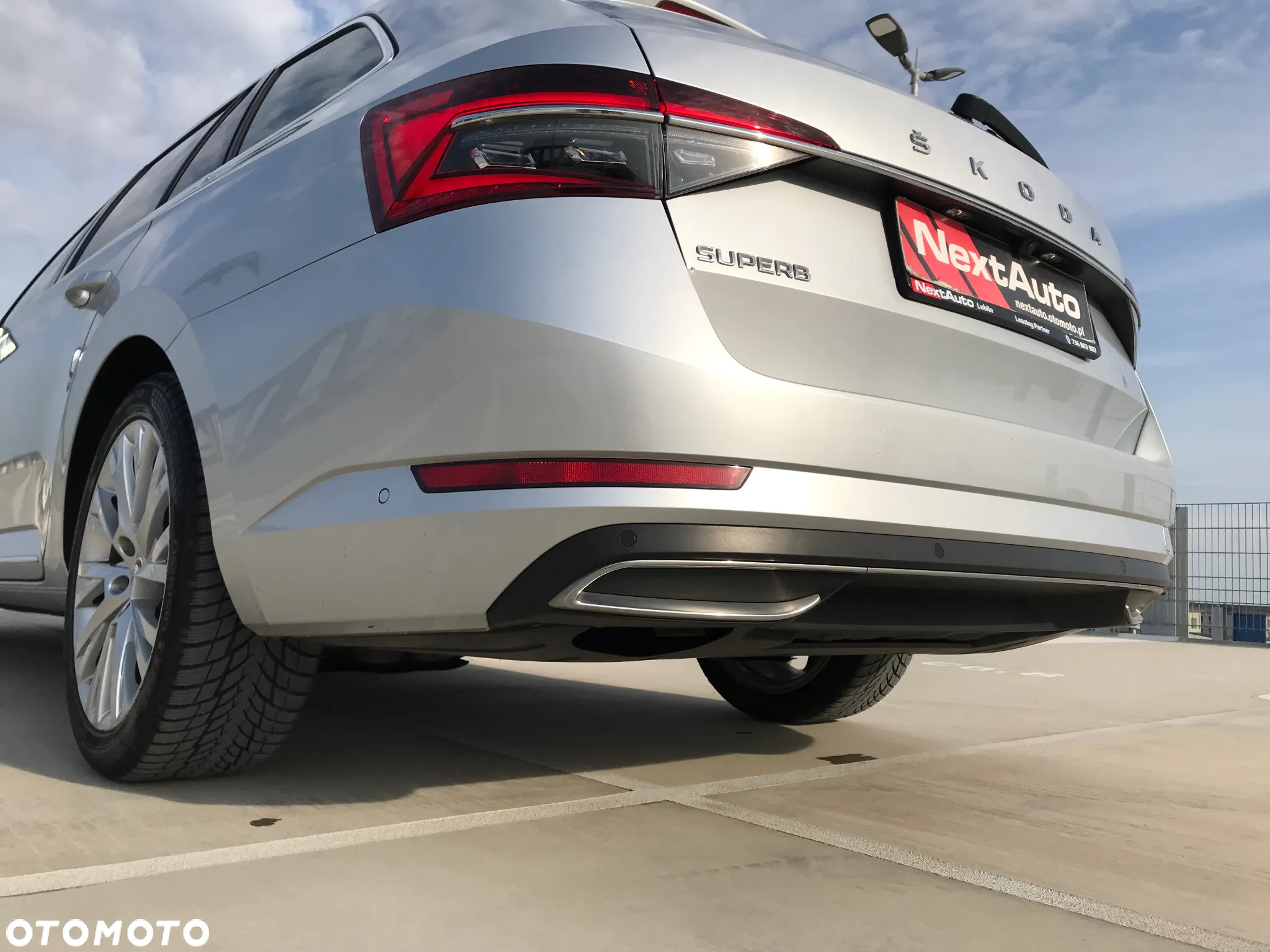 Skoda Superb 2.0 TDI SCR L&K DSG - 12