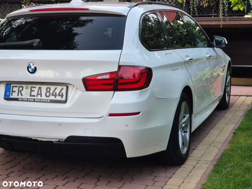 BMW Seria 5 525d xDrive - 5