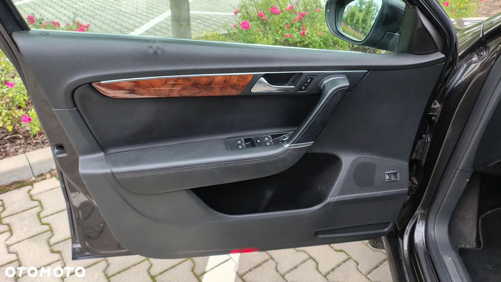 Volkswagen Passat 2.0 TDI DPF Highline DSG - 12