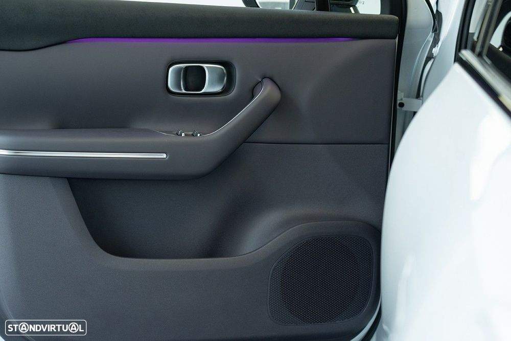 Leapmotor C10 28.4 kWh REEV Design - 19