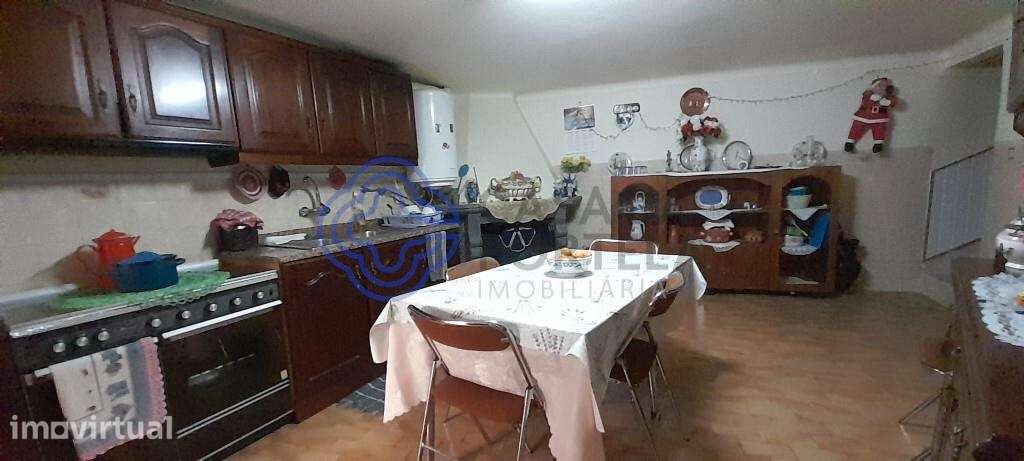 Moradia T2 Mobilada - Grande imagem: 2/8