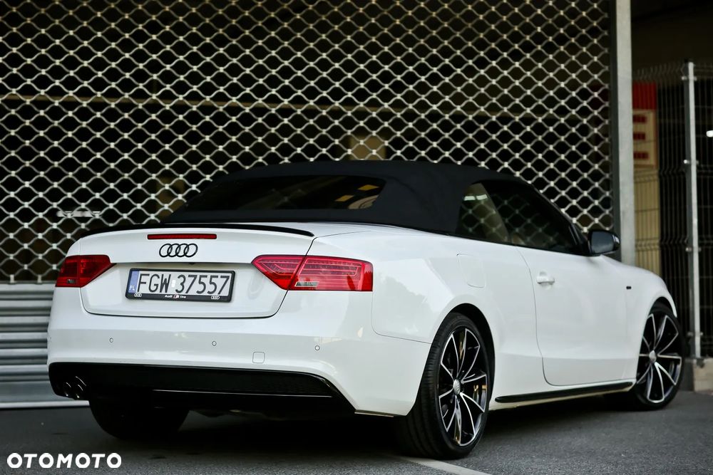 Audi A5 Cabrio 2.0 TDI DPF - 9