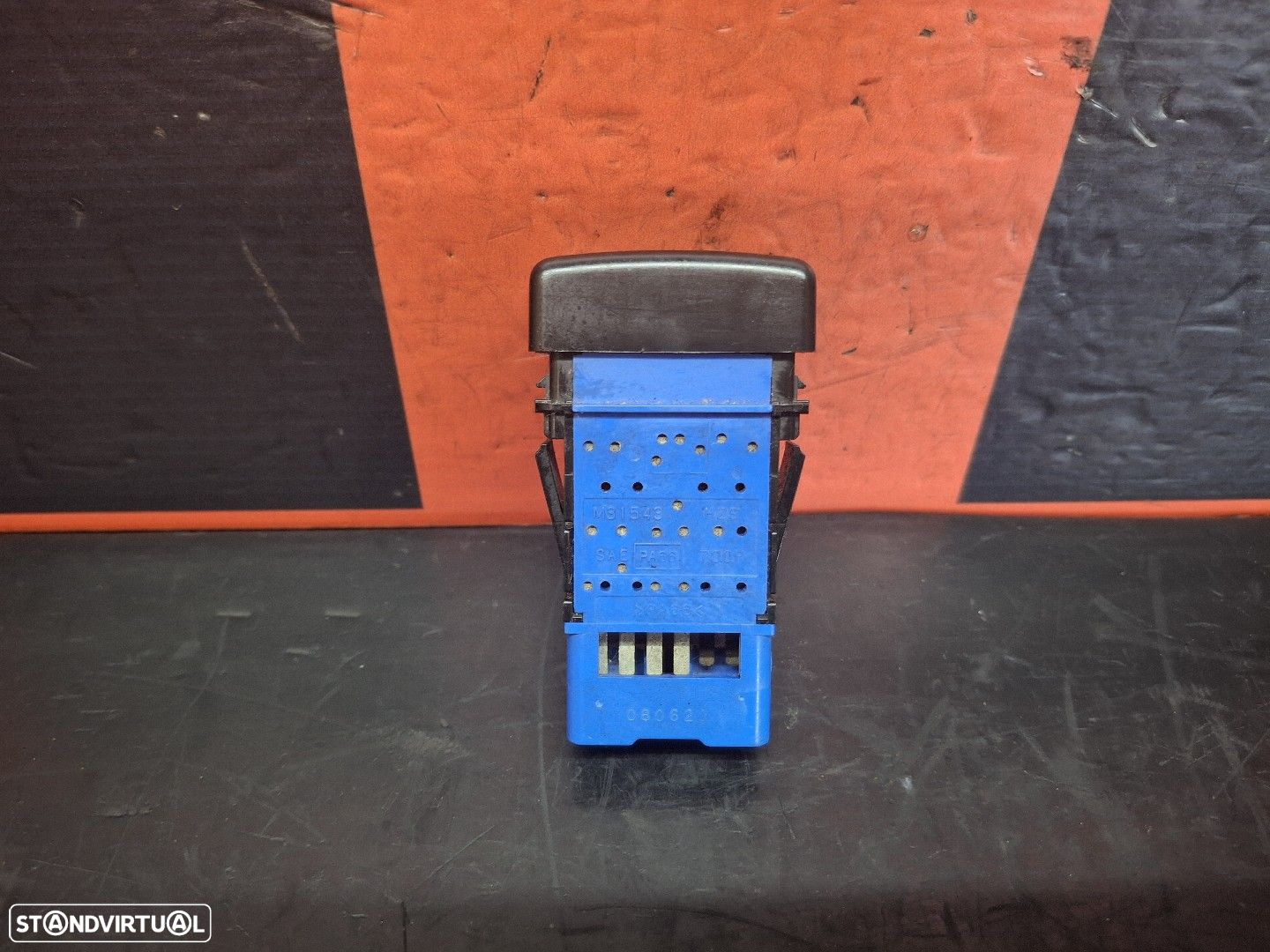 Interruptor Isuzu Elf Camião De Plataforma/Chassis (Nkr8_, Nkq8_) - 2