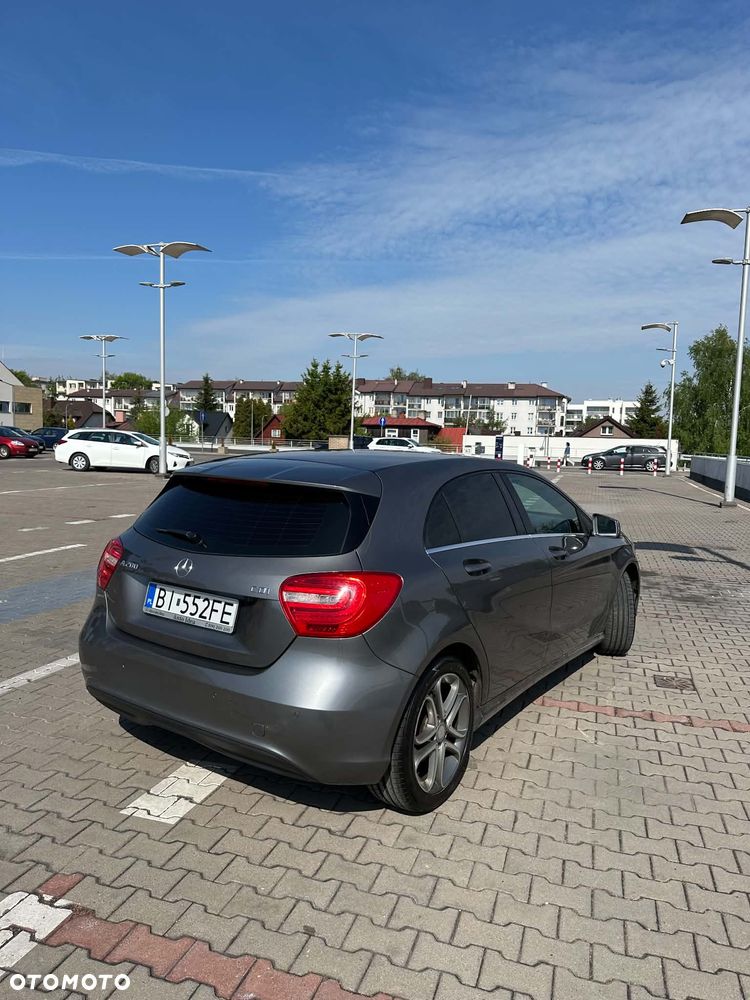 Mercedes-Benz Klasa A 200 CDI - 9