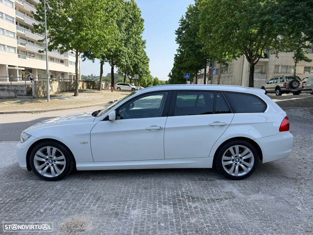 BMW 318 d Sport - 29