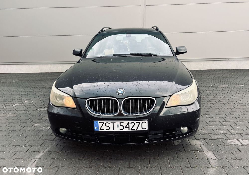 BMW Seria 5 525d - 9