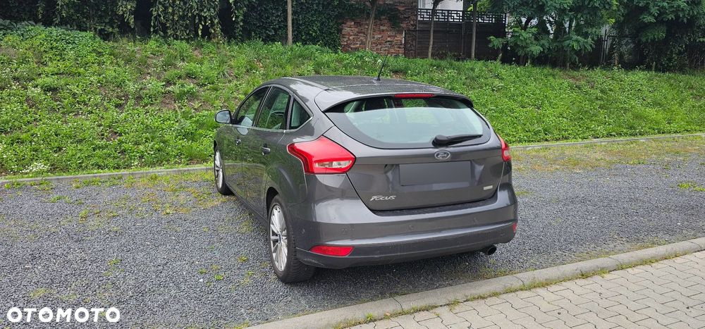 Ford Focus 1.5 EcoBoost Titanium ASS - 6