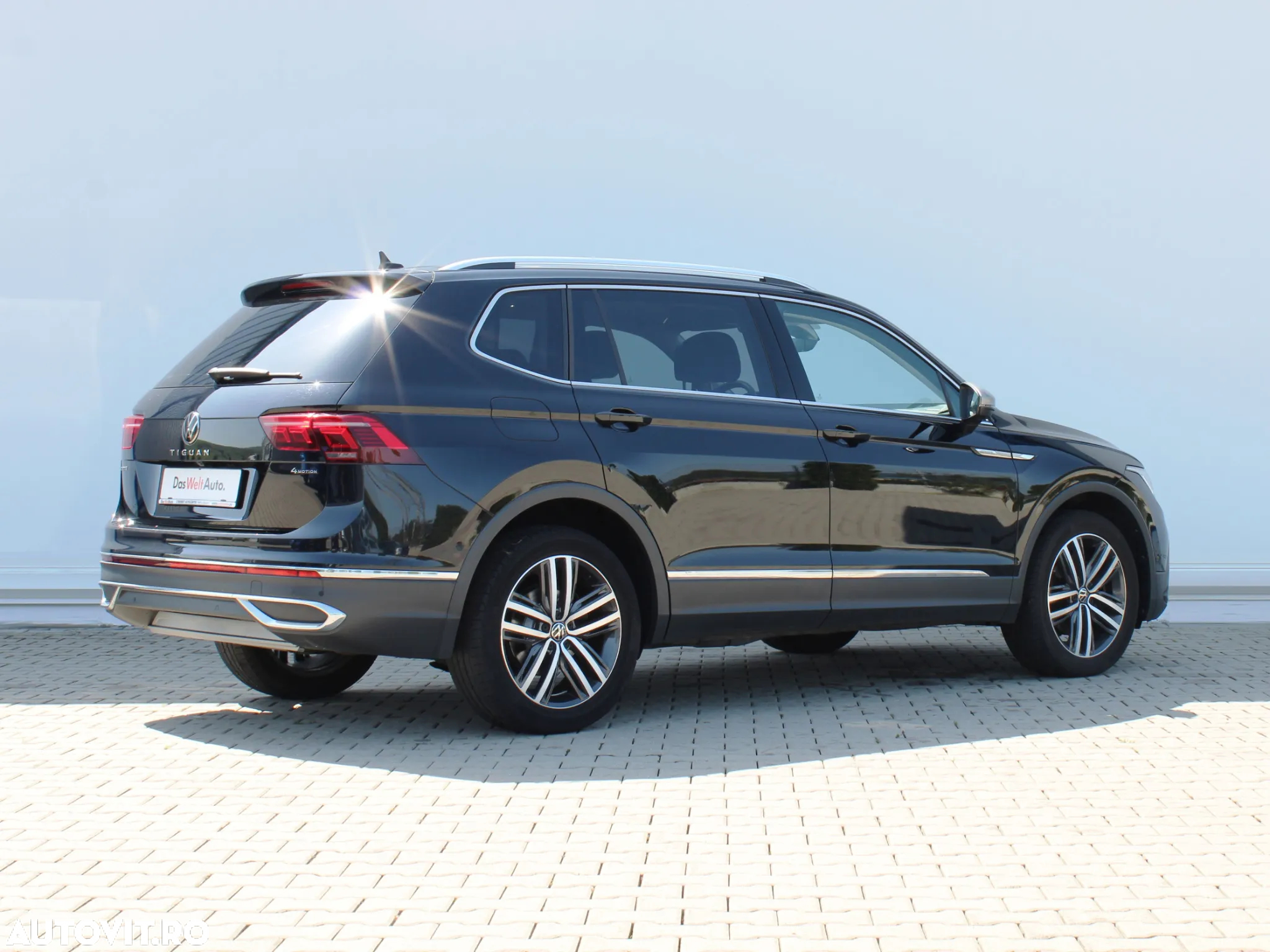 Volkswagen Tiguan Allspace 2.0 TDI 4Mot DSG Elegance - 5