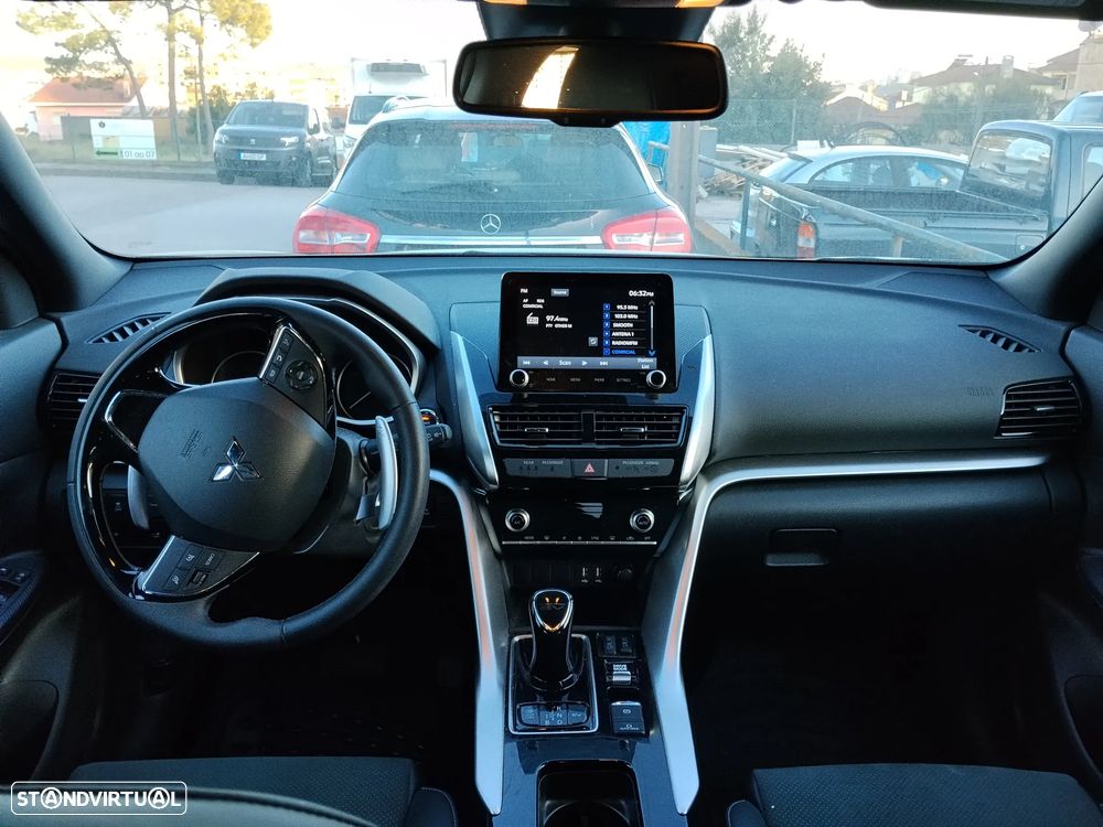 Mitsubishi Eclipse Cross - 8